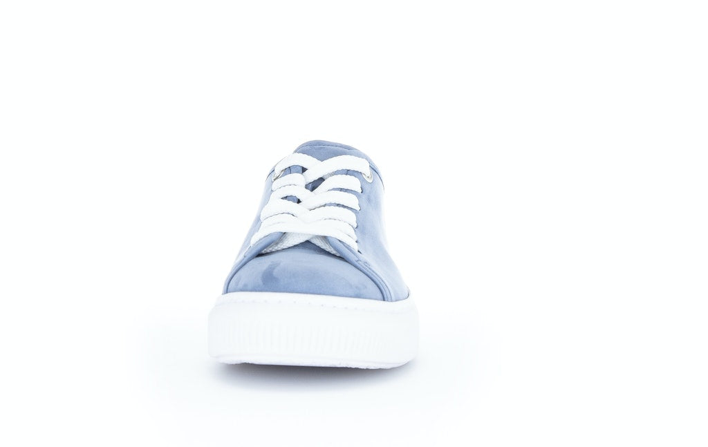 Hellblau