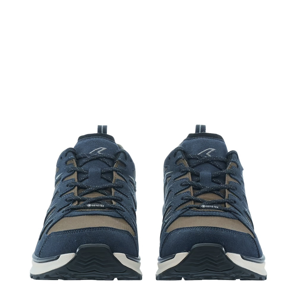 Blau