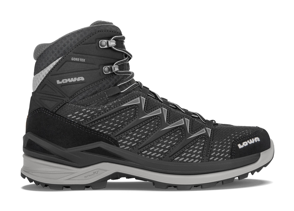 Schwarz