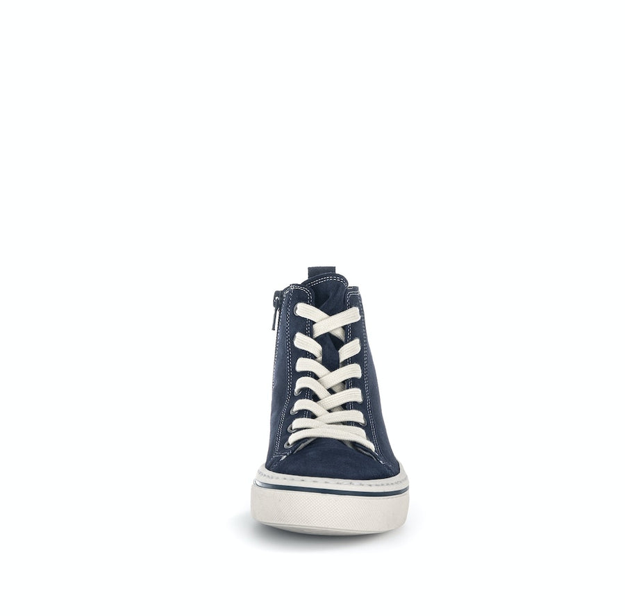 Blau