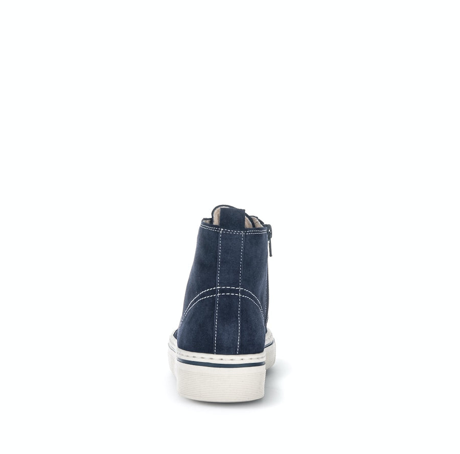 Blau