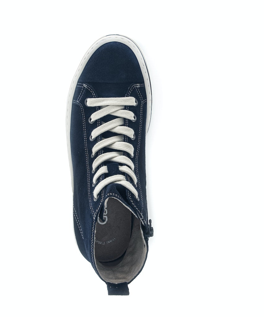 Blau