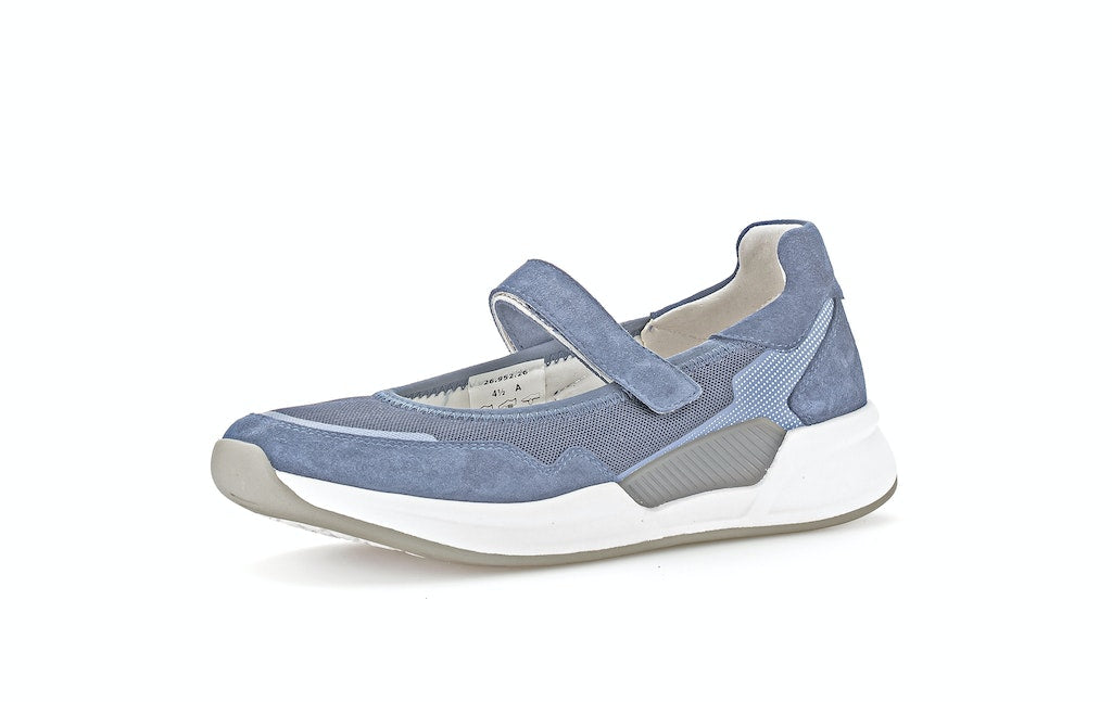 Blau